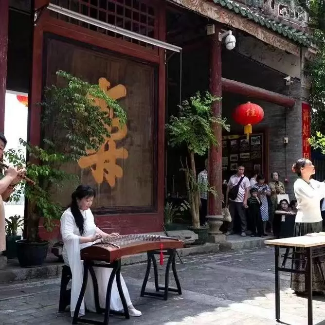 4b8a2667e5277486_html_c0330b139e5a4402