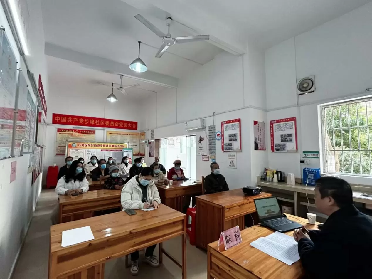 fcc2407edc13566e_html_5f87174b784eb975