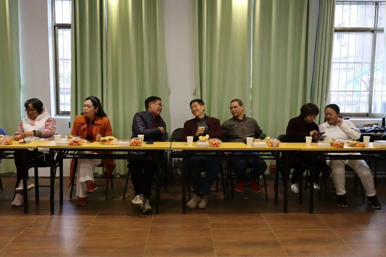 e072430c75f0b2bb_html_5afb61ab3a61a14c