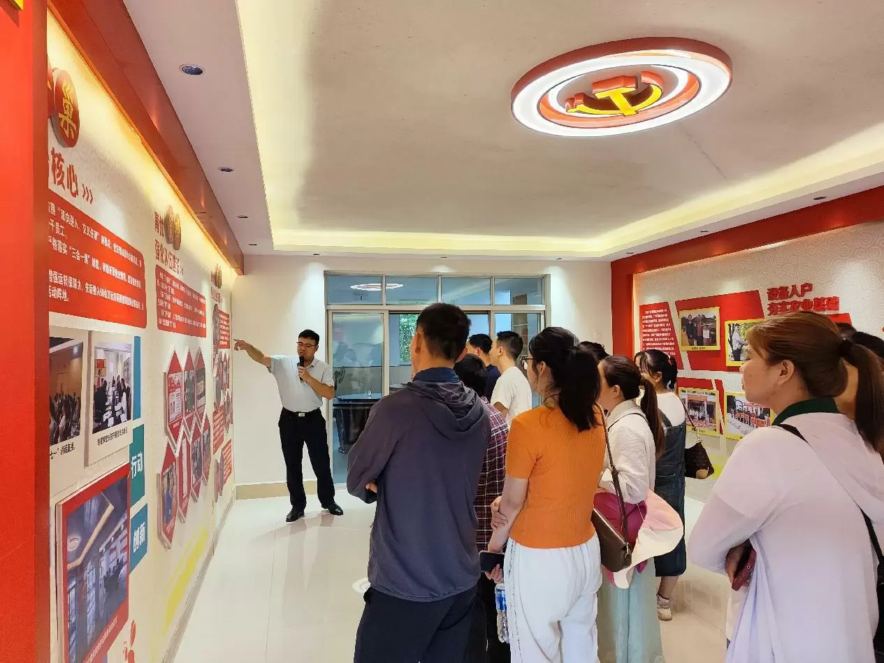 4c50453733929162_html_a32c27bbb3d14674