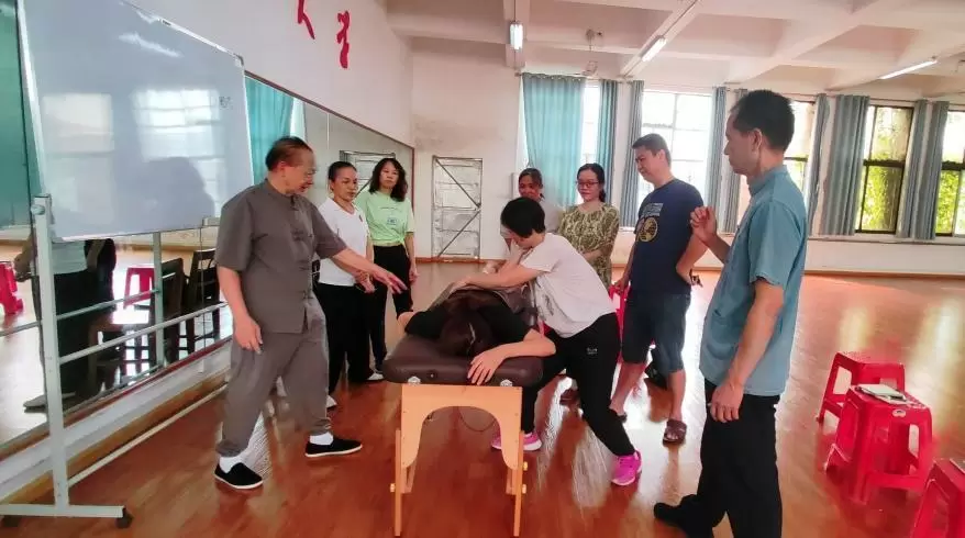 aa0cf788e9c57e9e_html_b0500424aa0a3cba