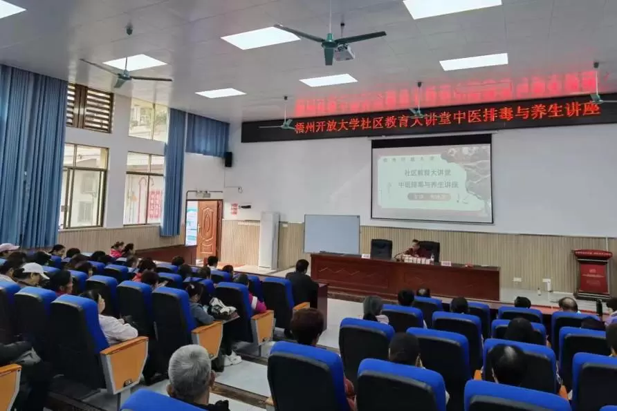 71b980e266ae2c9f_html_e2111a7856850eb7